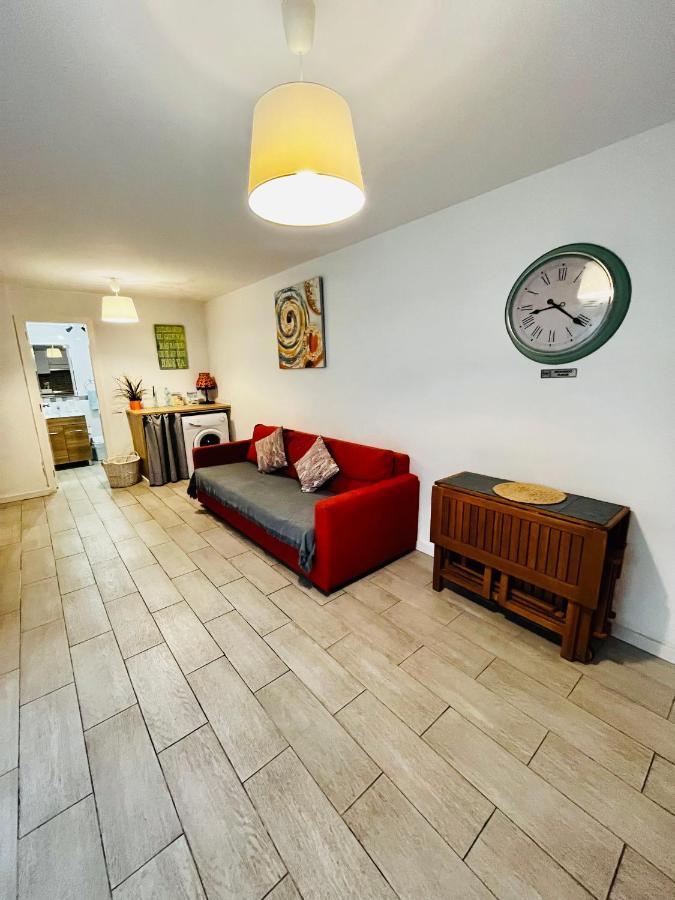 Cozy Apartment In Centric Area At Caleta De Fuste With Air Conditioner Bagian luar foto