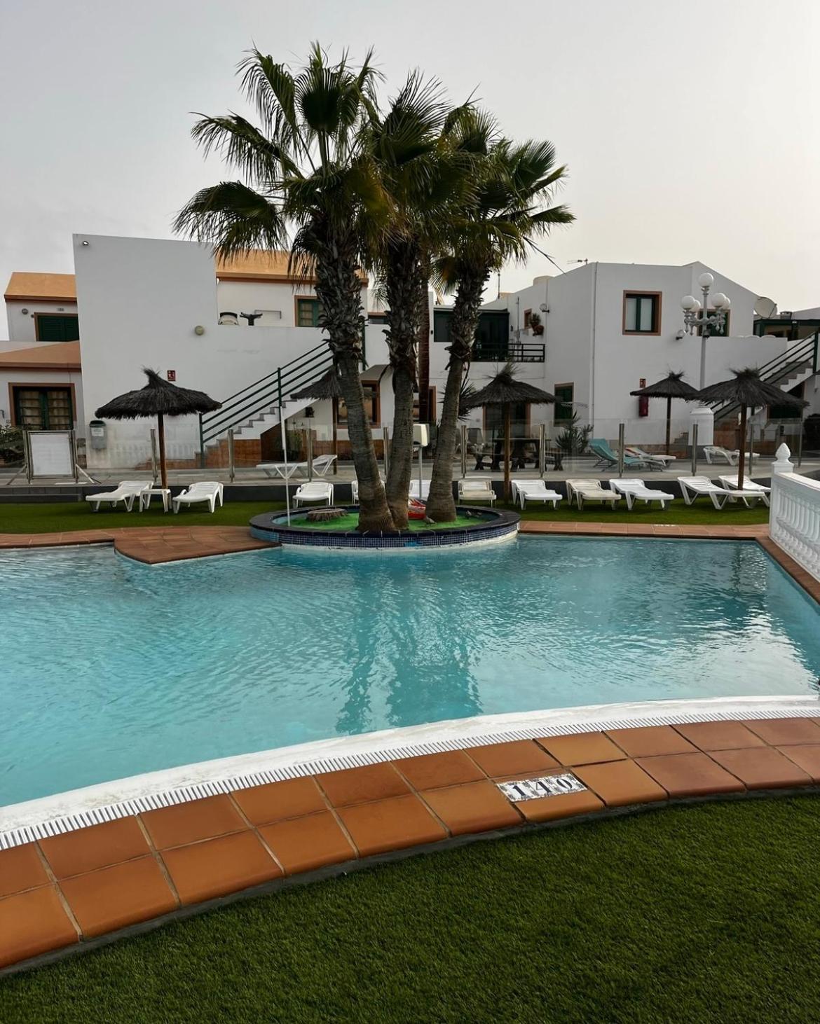 Cozy Apartment In Centric Area At Caleta De Fuste With Air Conditioner Bagian luar foto